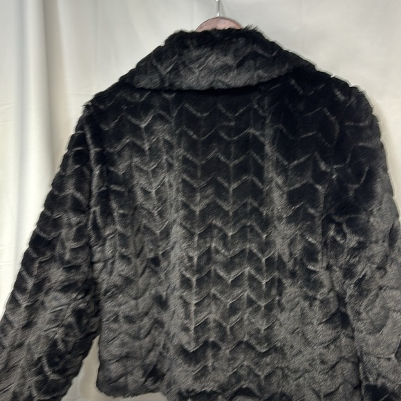 Band of the free Val collard black stunning fir coat jacket Small - Picture 8 of 11